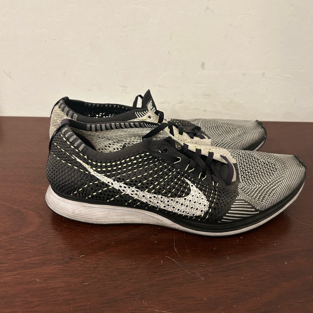 Nike Flyknit Racer Black White Volt
Road Racing Shoes
Men's Size 11